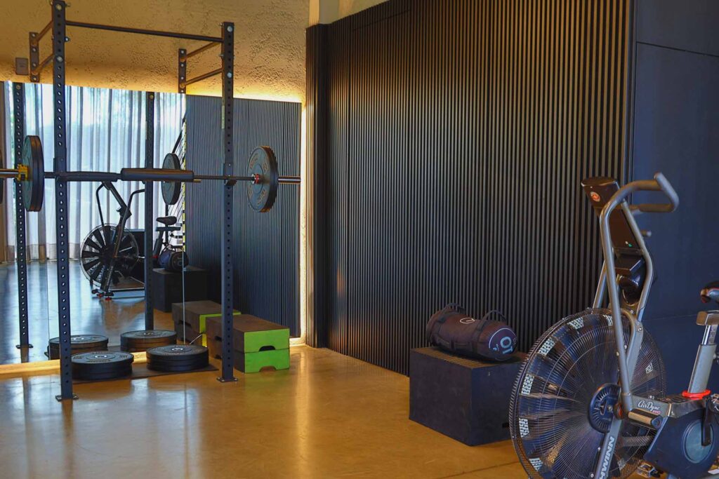 Studio Science Peak Sports horizontal 13