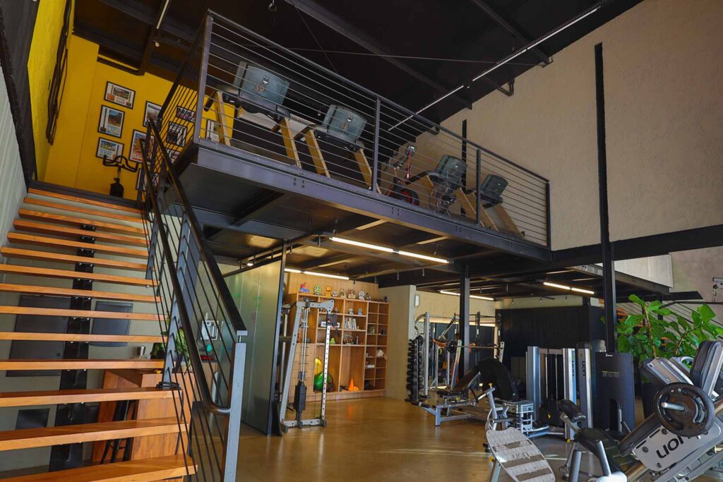 Studio Science Peak Sports horizontal 18